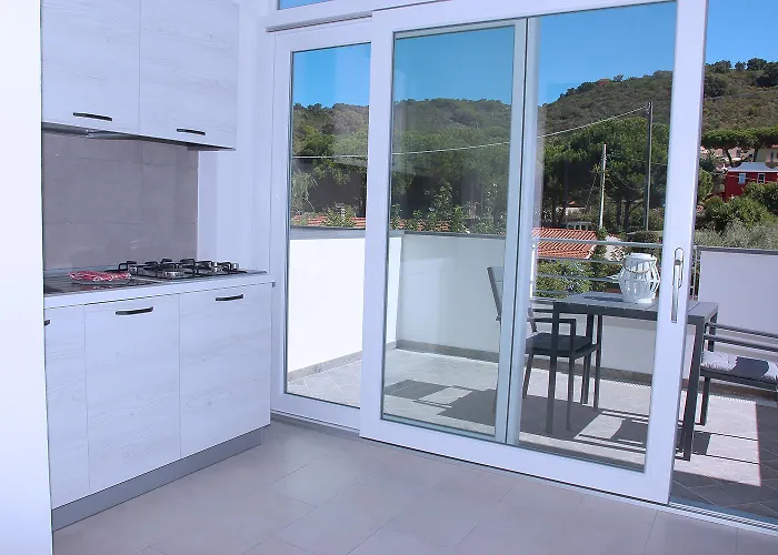Elbaloves Appartaments Villa